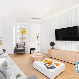https://luxury-duplex-prime-location.hotels-lisbon-portugal.com